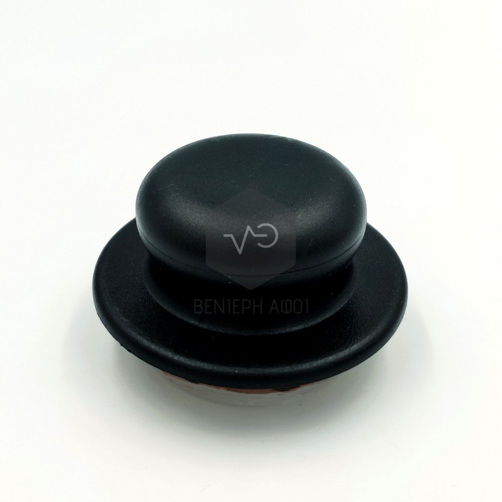 Pot lid plastic with screw general use.