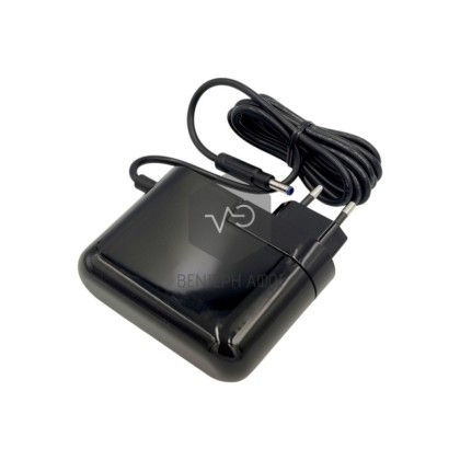 ROHNSON Stick MAMBA M8 Vacuum Cleaner Charger.